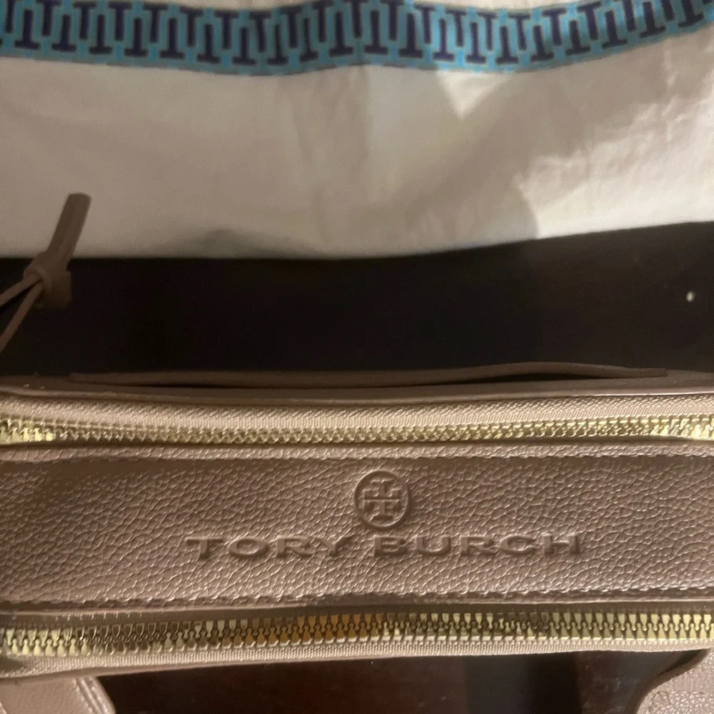 Tory Burch Beige Leather Bag - Picture 2 of 3